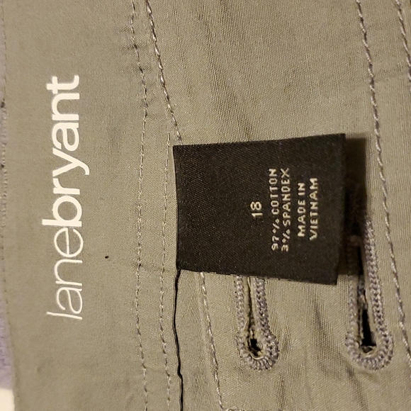 Lane Bryant SZ 18 Gray,shorts,see pics,pockets front and back - Picture 1 of 5